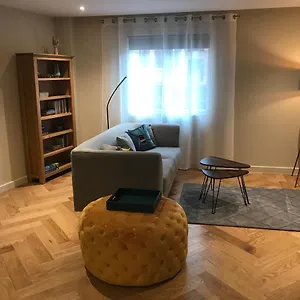 https://hq-apartment-york.yorkshirehotels.net