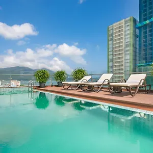 apt-dolphin-and.hotelsdanang.com/